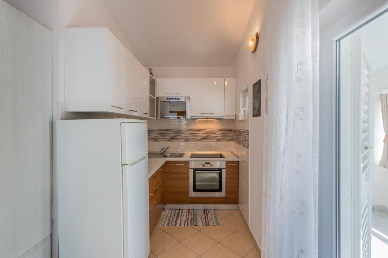 Apartments Drago Kovacic オミシュ エクステリア 写真